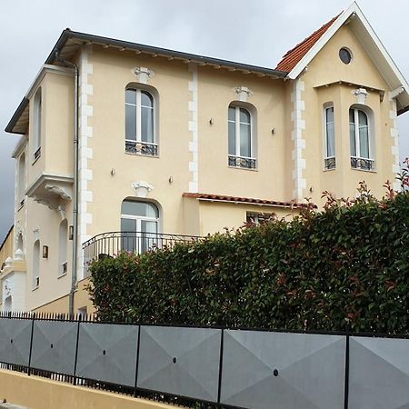 Studio Meuble-Juan Pins-Logt2 Antibes Exterior photo